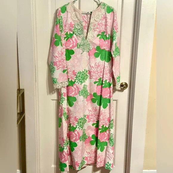 Vintage Lilly Pulitzer Floral Pink and Green Maxi Kaftan Dress with Lace Trim - Picture 1 of 3